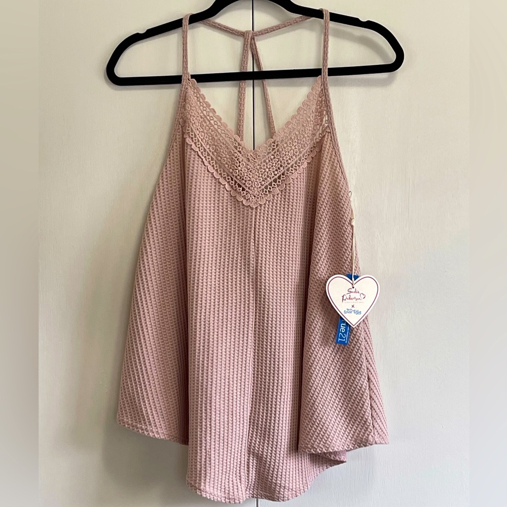 Sadie Robertson Top NWT